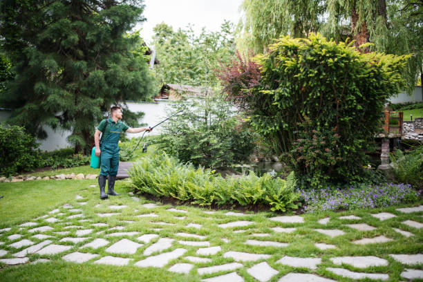 Best Commercial Pest Control Services  in Oakland, IA